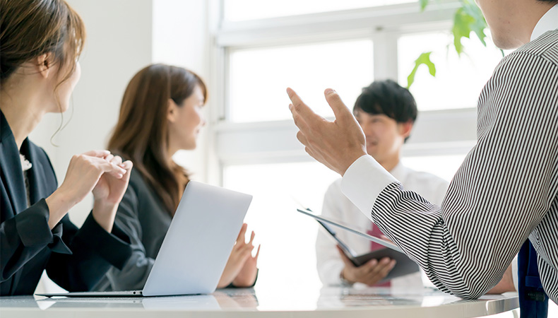 情報共有ミーティングの場合