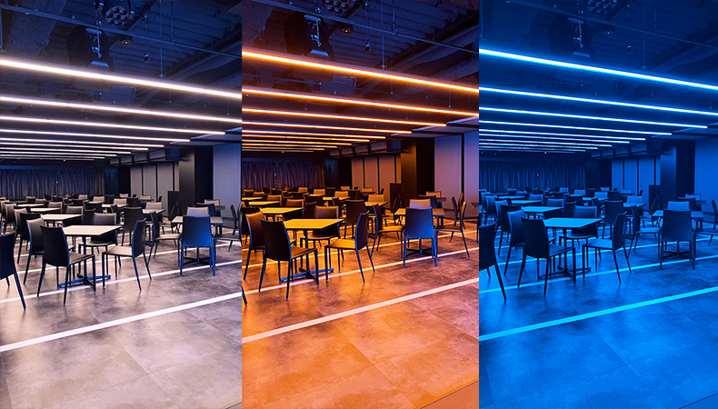 照明が変わる会場