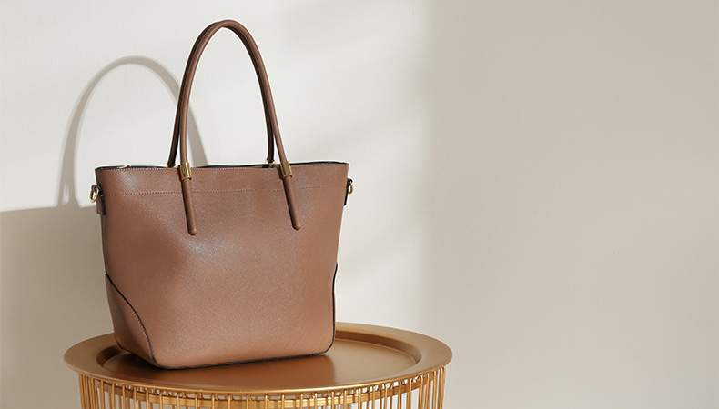 ビジネスバック