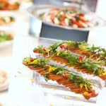 お食事は２５００円外税～＋１２０分飲み放題つき１６５０円外税より準備しております。