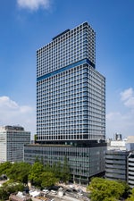 ビル全体外観(南西より)