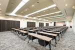 大阪駅前すぐ近く・梅田にある貸しホール・会議室です。
ホール室料20％OFF得だねキャンペーン実施中！！